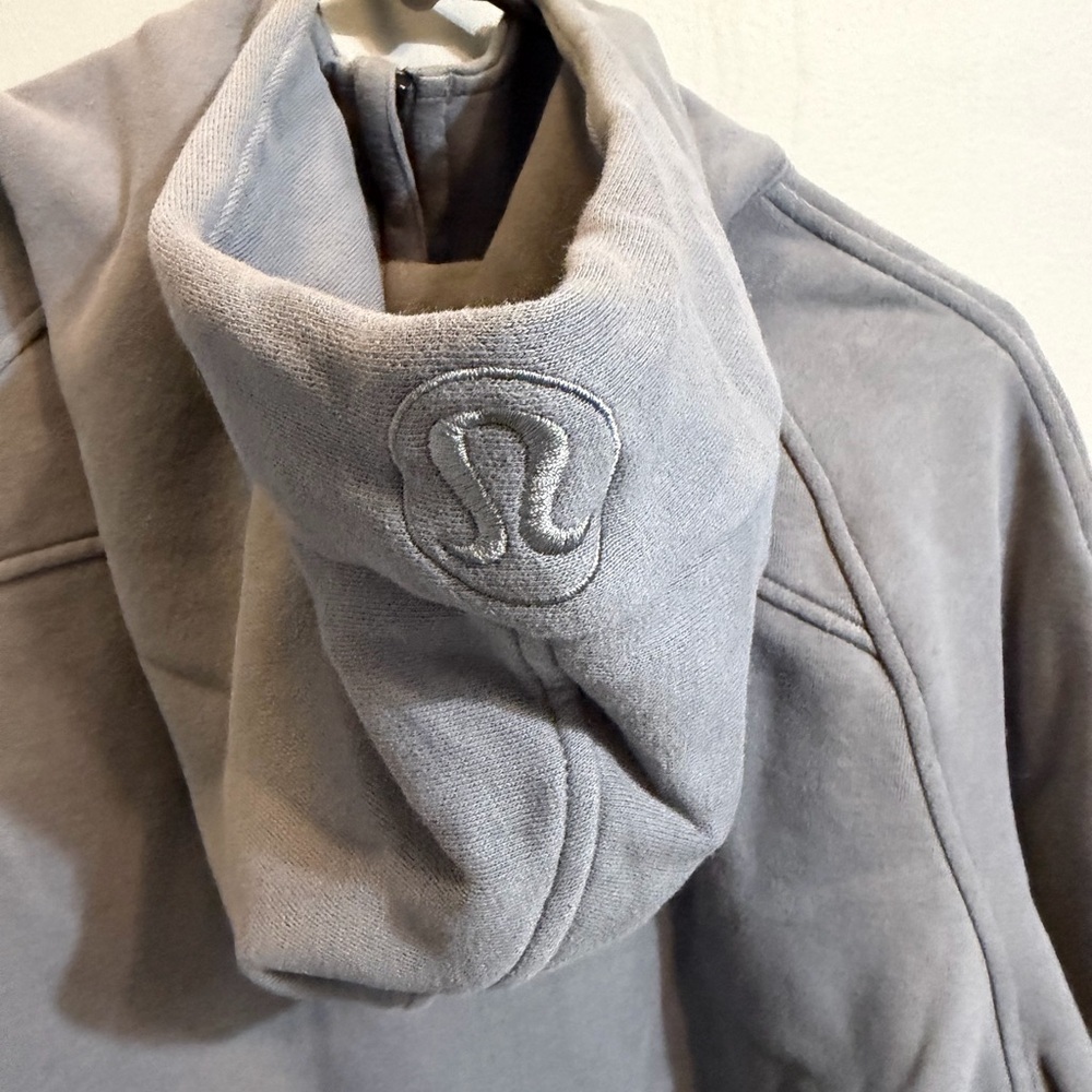 Lululemon Scuba Oversized Hoodie - Picture 8 of 9